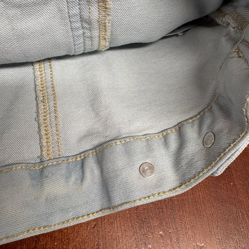 Time and Tru Jean Denim Jacket Women's XL (16-18) Light Blue wash Trucker Jean - Picture 14 of 16